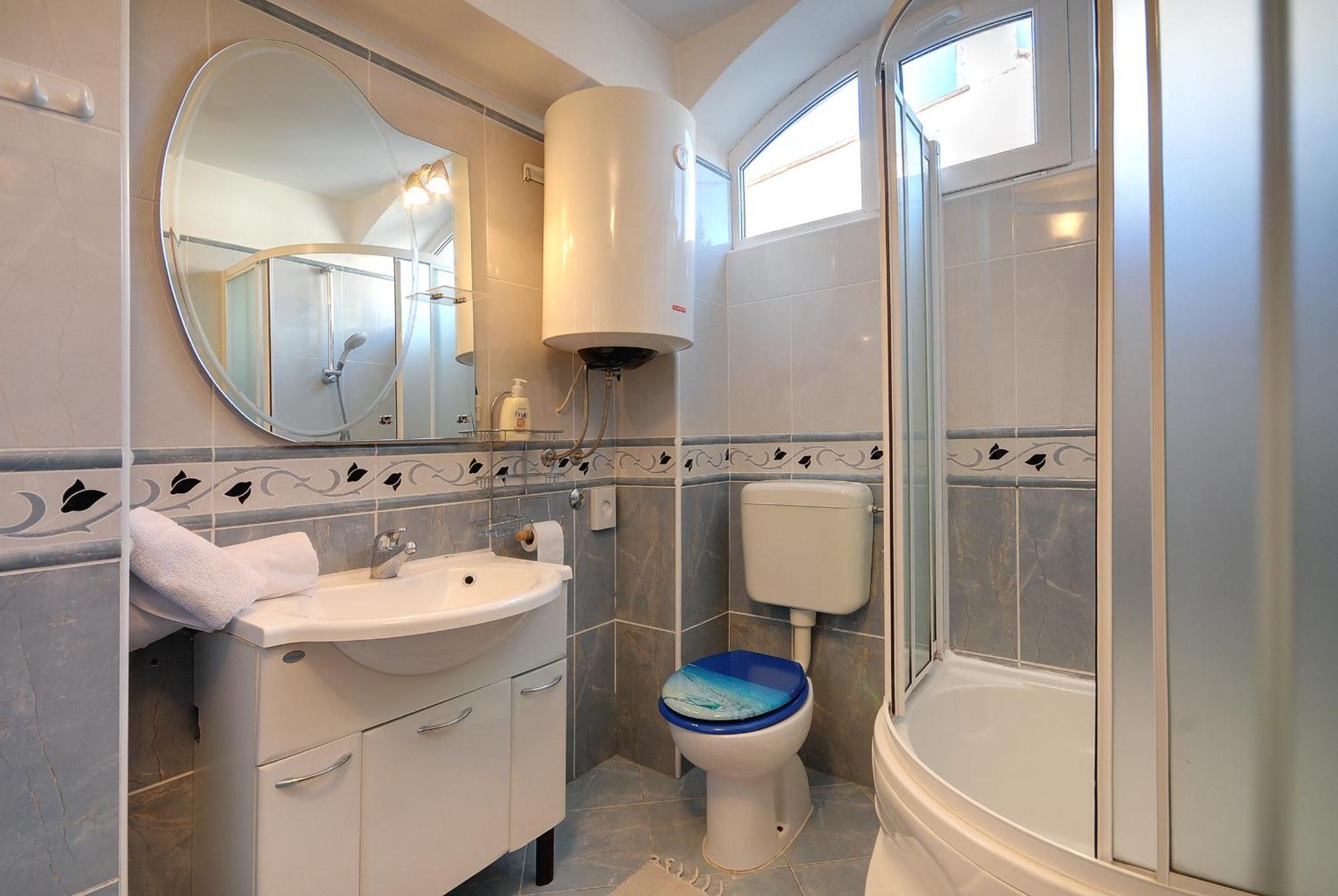 Apartament Faris