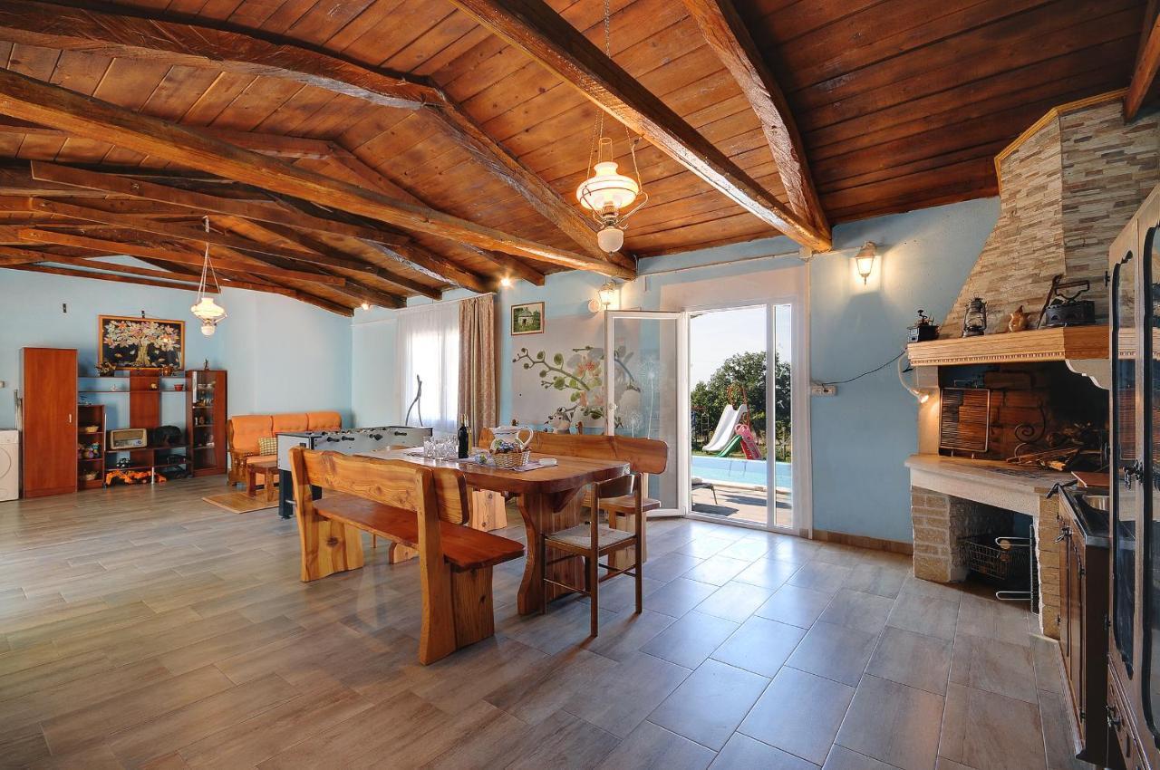 Faris Apartment